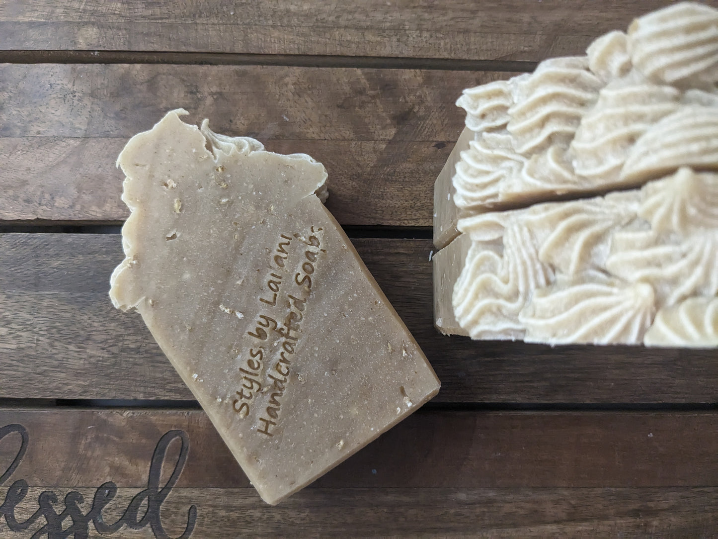 Oatmeal Milk & Honey Exfoliating Soap